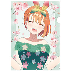 映画『五等分の花嫁』 描き下ろしイラスト 四葉 桜ドレスver. クリアファイル