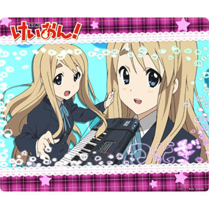 けいおん! つむぎ クリアファイル バッジ マウスパッド まとめ売り けいおん！ マウスパッド[中野梓]OPver[シーズナルプランツ