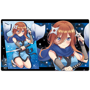映画「五等分の花嫁」 キャラクターラバーマットP[中野五月 サンタver