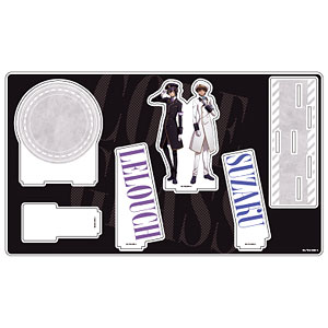 【値下げ交渉OK】コードギアス 駅員ver. 缶バッジ 5個+アクリルスタンド コードギアス 駅員ver. 缶バッジ 5個セット