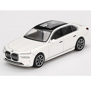1/64 BMW i7 xDrive60 ミネラルホワイト(右ハンドル)
