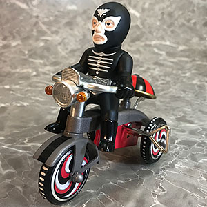 仮面ライダー EX三輪車 仮面ライダー旧1号 Bタイプ（再販