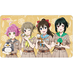ラブライブ！ニジガク 東武動物公園コラボ 描き下ろし 1年生 サファリルックver. マルチデスクマット