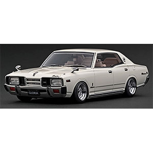 1/18 Nissan Gloria Brougham (330) White