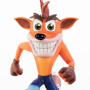 正規品】クラッシュバンディクー レーシング フィギュア スタチュー