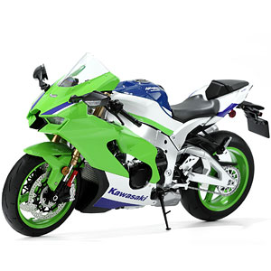KAWASAKI Ninja ZX-25R メタリックスパークブラック｜株式会社