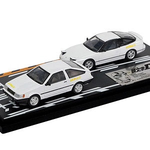 新品 1/18 頭文字D 藤原文太フィギュア付き トヨタ86