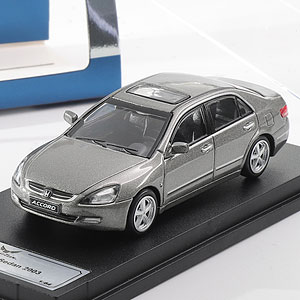 1/64 Honda Accord 2003 (LHD) グレー