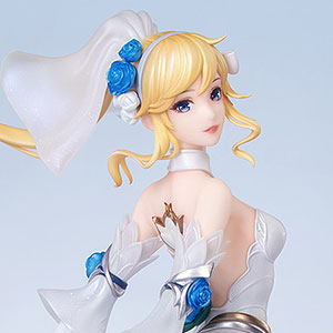 Gift+ リーグ・オブ・レジェンド：ワイルドリフト 水晶の薔薇 ラックス 1/8 完成品フィギュア