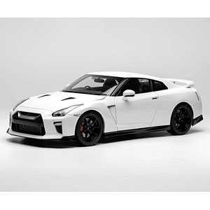 1/18 Nissan GT-R(R35) Track Edition Engineered By NISMO 2020 Brilliant White Pearl