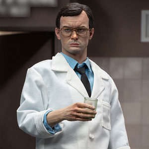 ZOMBIO/死霊のしたたり/ ハーバート・ウエスト 1/6 アクションフィギュア