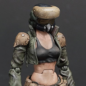アシッドレイン 1/18スケール FAV-A148 イオス・ハッサー