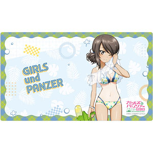 [ガールズ＆パンツァー 最終章]描き下ろしラバーマット(ミカ/水鉄砲 日焼けVer.)