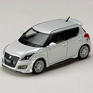 1/64 スズキ スイフトスポーツ (ZC32S) 純正オプション装着車 スノーホワイトパール