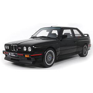 1/8 BMW M3 スポーツ エボリューション 1990 (ブラック) ケース＆ベース付