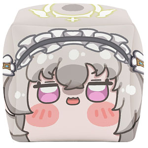 ブルーアーカイブ トリニティメイド キューブ型クッション マリー
