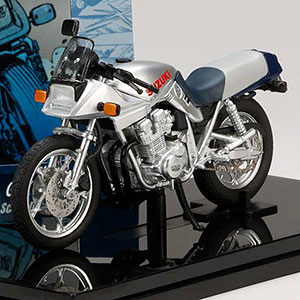 バリバリ伝説 1/24 完成品バイク 聖秀吉 / SUZUKI GSX750S KATANA