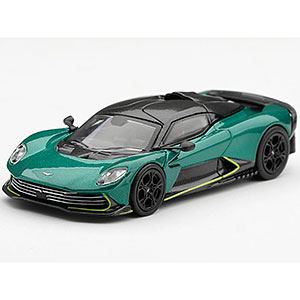 1/64 アストンマーチン ヴァルハラ ポディウムグリーン(左ハンドル)