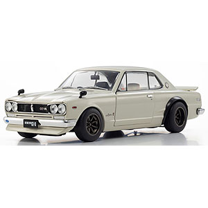 1/18 日産 スカイライン 2000 GT-R (KPGC10) (ホワイト)
